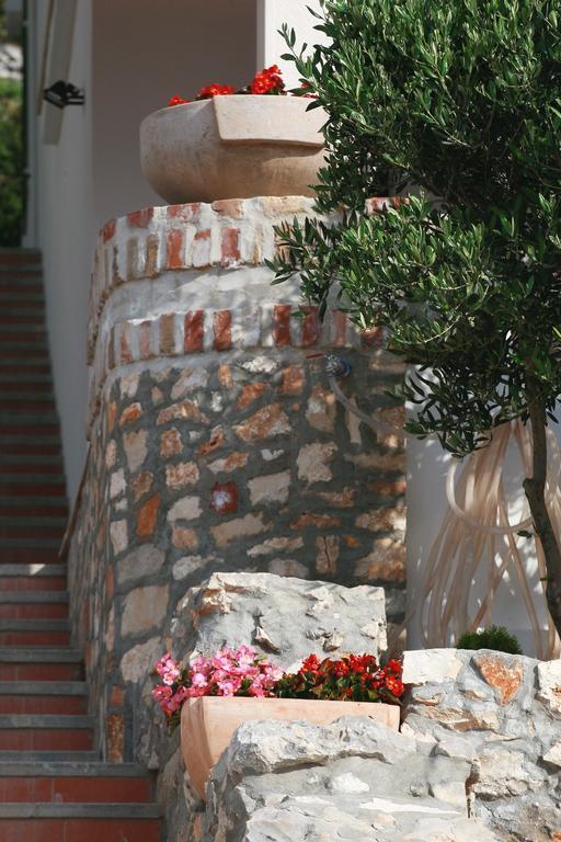 Villa Sol Vinisce Exterior photo